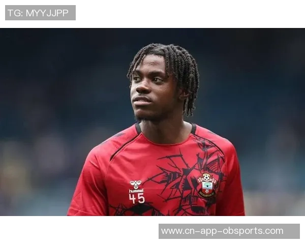 内维尔赞凯塞多为英超最佳中场卡拉格力挺赖斯更具全能与控球优势