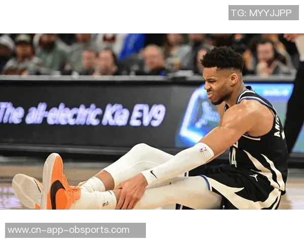 字母哥新冠康复后重返雄鹿训练营开展无对抗训练备战新赛季