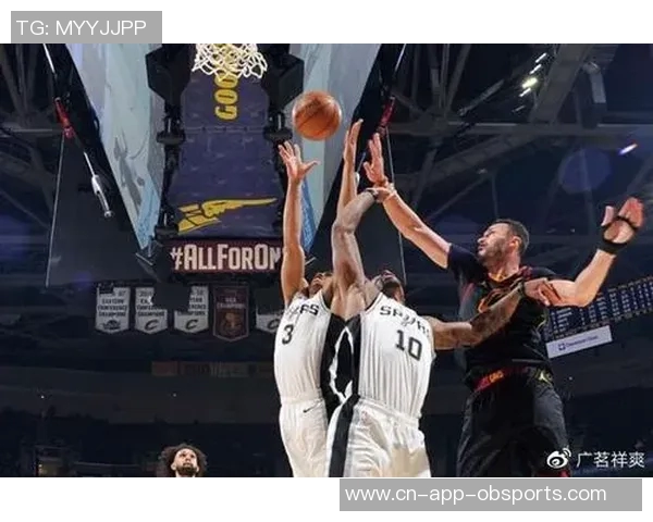 凯尔登出战17分钟高效表现6中4贡献11分5板正负值16助球队胜利